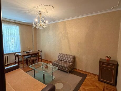 Elan №6257283 - Bakı, İçəri Şəhər m., 2 otaqlı, 60 m², 1/5 mərtəbə