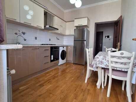Объявление №6257294 - Баку, м. Кара Караев, 2-комн., 70 м², 16/18 этаж