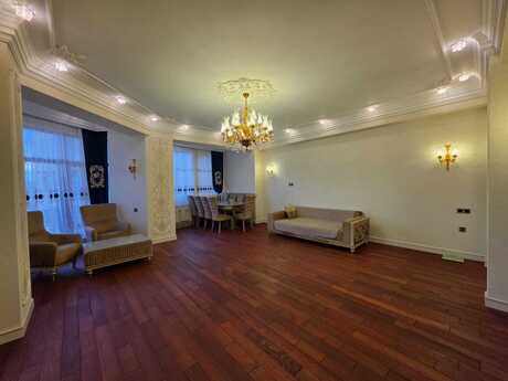 3 otaqlı mənzil, 165 m², Şah İsmayıl Xətai: 750 000 ₼ 5