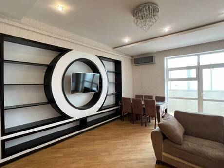 2 otaqlı mənzil, 72 m², Həzi Aslanov: 165 000 ₼ 2