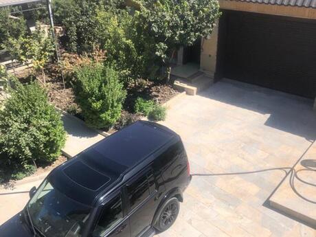 10 otaqlı həyət evi/bağ evi - Buzovna q. - 200 m²
