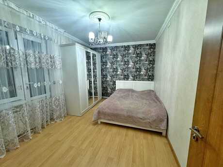 3 otaqlı köhnə tikili - Yeni Günəşli q. - 60 m²