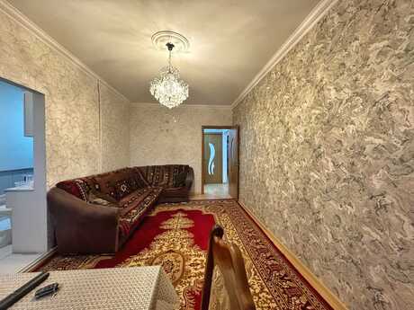 3 otaqlı köhnə tikili - Yeni Günəşli q. - 60 m²