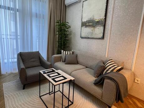 Kirayə 2 otaqlı mənzil, 80 m², 28 May: 2 200 ₼/ay 3