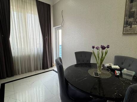 4-room apartment, 168 m², 28 May: 500 000 ₼ 5