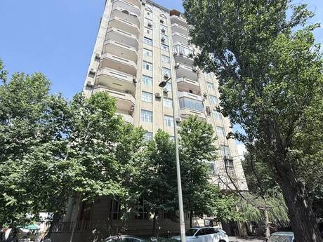Объявление №6258383 - Баку, Насиминский  р., 3-комн., 130 м², 5/12 этаж