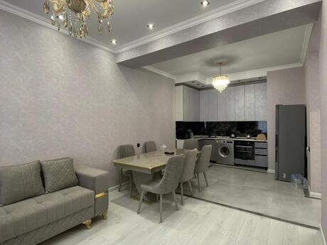 2-room apartment for rent, 69 m², Ağ şəhər: 1 500 ₼/mo 3