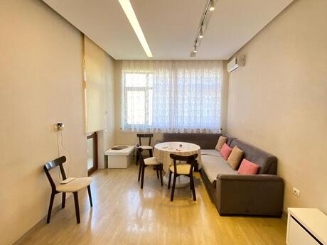 Elan №6258182 - Bakı, Elmlər Akademiyası m., 2 otaqlı, 55 m², 9/17 mərtəbə