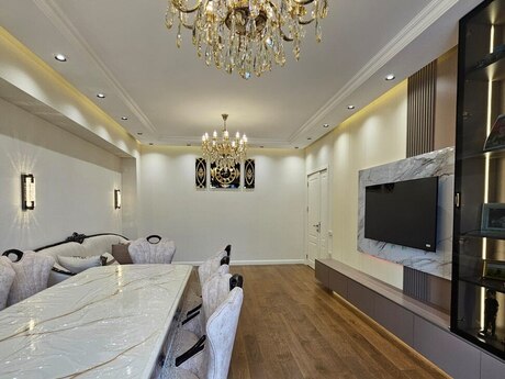 4 otaqlı yeni tikili - Bakmil m. - 121 m²