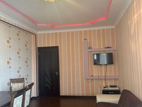 Elan №6258536 - Bakı, 8 Noyabr m., 2 otaqlı, 70 m², 8/17 mərtəbə