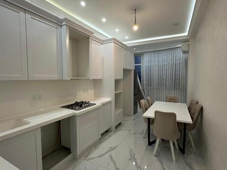 3 otaqlı mənzil, 145 m², İnşaatçılar: 306 000 ₼ 4