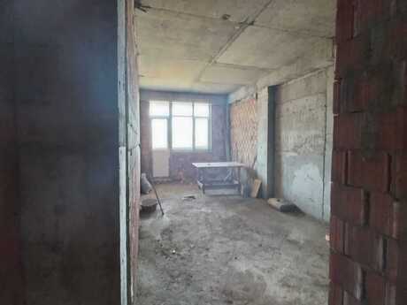 3 otaqlı yeni tikili - Nəriman Nərimanov m. - 130 m²
