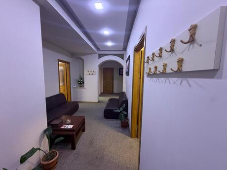4 otaqlı mənzil, 170 m², Elmlər Akademiyası: 440 000 ₼ 5