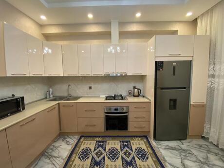 Объявление №6258758 - Баку, пос. Бадамдар, 2-комн., 90 м², 9/16 этаж