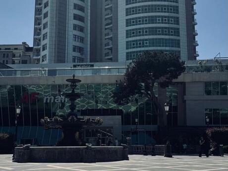 Elan №6258801 - Bakı, 28 May m., 4 otaqlı, 230 m², 8/18 mərtəbə