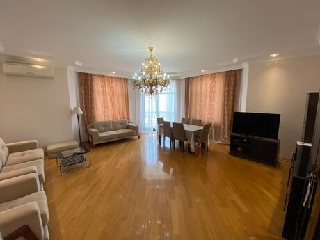 Kirayə 4 otaqlı mənzil, 183 m², Nizami: 2 500 ₼/ay 2