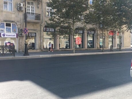 Commercial space for sale in İçəri Şəhər, 100 m², 2 100 000 AZN, photo 2 / 5