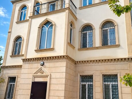 Elan №6259812 - Bakı, Badamdar q., 6 otaqlı, 300 m²