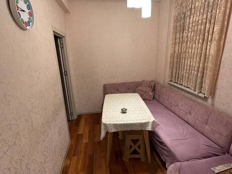 4 otaqlı mənzil, 90 m², 28 May: 245 000 ₼ 4