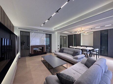 4 otaqlı yeni tikili - Ağ şəhər q. - 200 m²