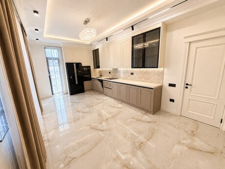 4 otaqlı mənzil, 181 m², Renessans Palace: 865 000 ₼ 5