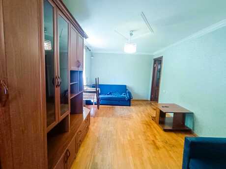 1 otaqlı köhnə tikili - Qara Qarayev m. - 40 m²