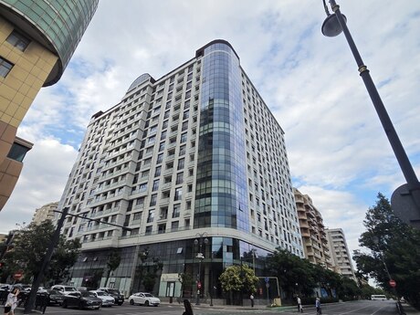 Объявление №6259264 - Баку, Насиминский  р., 3-комн., 131 м², 8/16 этаж