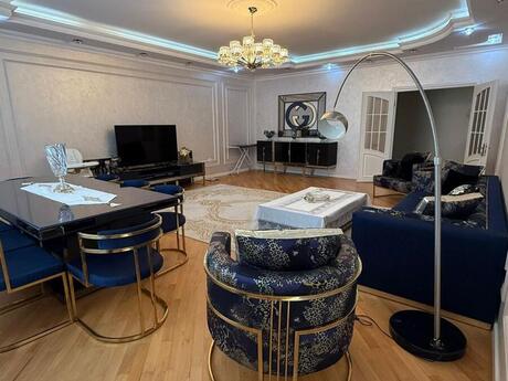 3 otaqlı mənzil, 160 m², Nəsimi: 500 000 ₼ 2