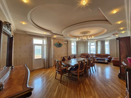 3-комнатная квартира, 130 м², 20 Yanvar: 299 000 ₼ 2