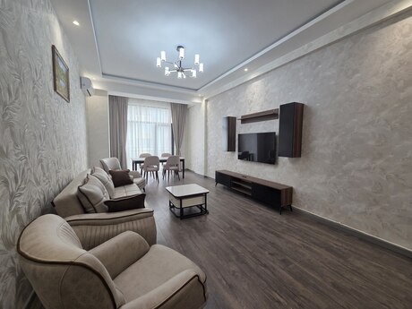 2-комн. новостройка - Насиминский  р. - 95 м²