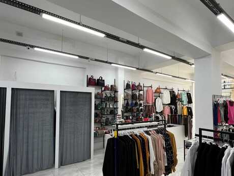 Obyekt - İnşaatçılar m. - 500 m²