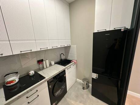 2-комн. новостройка - Насиминский  р. - 71 м²
