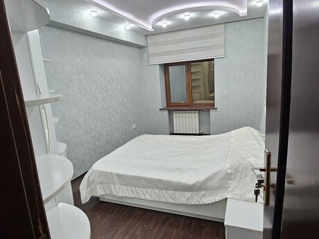 Elan №6259690 - Bakı, Nizami m., 2 otaqlı, 52 m², 4/9 mərtəbə