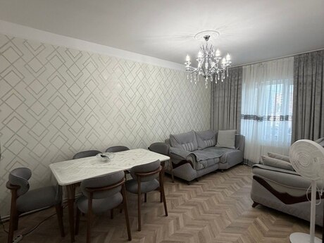 Elan №6259706 - Bakı, Qara Qarayev m., 4 otaqlı, 105 m², 7/10 mərtəbə