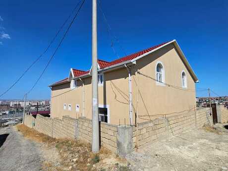 4 otaqlı həyət evi, 240 m², Qobu: 105 000 ₼ 4