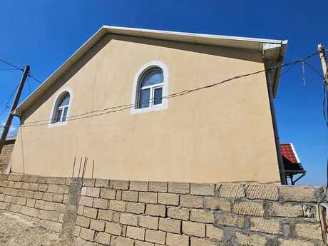 4 otaqlı həyət evi, 240 m², Qobu: 105 000 ₼ 5