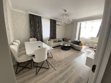 Elan №6259886 - Bakı, İnşaatçılar m., 3 otaqlı, 136 m², 17/18 mərtəbə