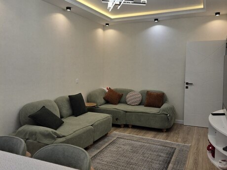 3 otaqlı köhnə tikili - Həzi Aslanov m. - 85 m²