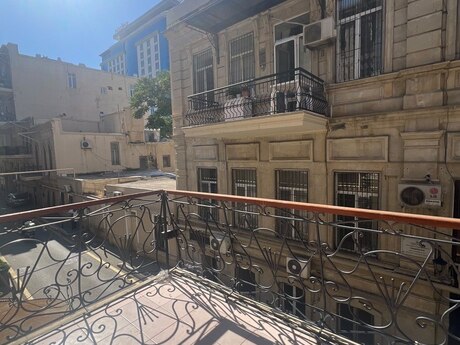 4 otaqlı mənzil, 125 m², Nəsimi: 420 000 ₼ 3
