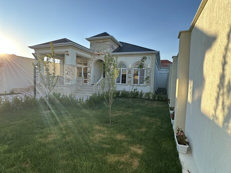 4 otaqlı həyət evi, 145 m², Buzovna: 205 000 ₼ 2