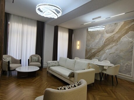 3 otaqlı yeni tikili - Ağ şəhər q. - 145 m²
