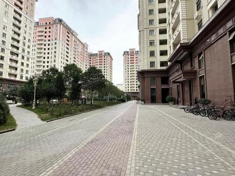 4 otaqlı mənzil, 180 m², Renessans Palace: 670 000 ₼ 2