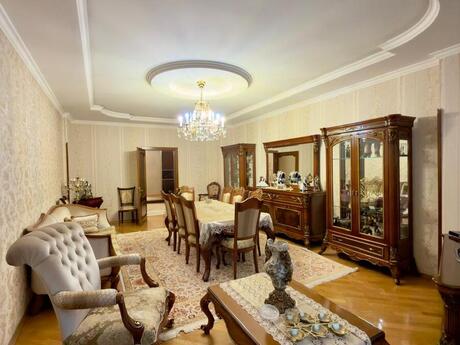Elan №6260688 - Bakı, Nəsimi r., 3 otaqlı, 156 m², 14/18 mərtəbə