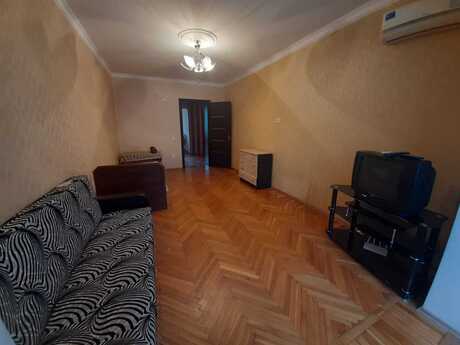 Elan №6260772 - Bakı, Elmlər Akademiyası m., 2 otaqlı, 50 m², 3/5 mərtəbə