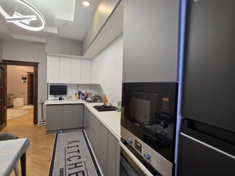 4-комнатная квартира, 156 м², Nizami: 535 000 ₼ 4