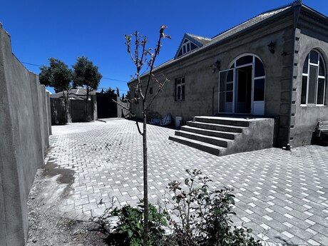 5 otaqlı həyət evi, 185 m², Binə: 134 000 ₼ 2