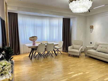 3 otaqlı mənzil, 135 m², Nərimanov: 450 000 ₼ 3