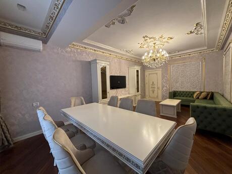 2 otaqlı yeni tikili - 28 May m. - 106 m²
