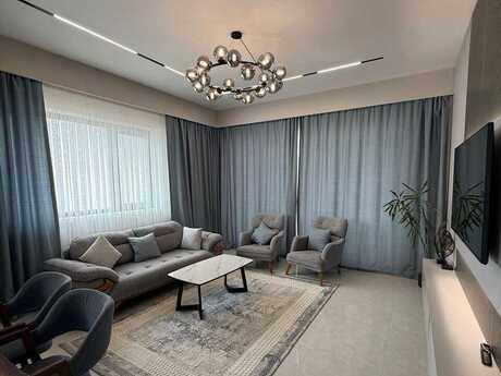 Kirayə 3 otaqlı mənzil, 180 m², Ağ şəhər: 2 500 ₼/ay 2