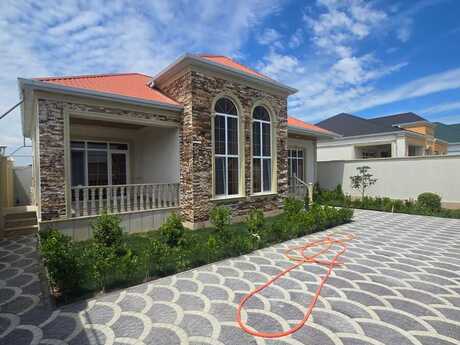 4 otaqlı həyət evi, 140 m², Binə: 165 000 ₼ 2